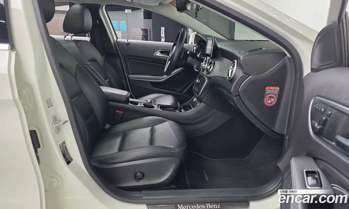 Mercedes-Benz GLA-Class 2015 2.1 автомат (гидро), фото 11