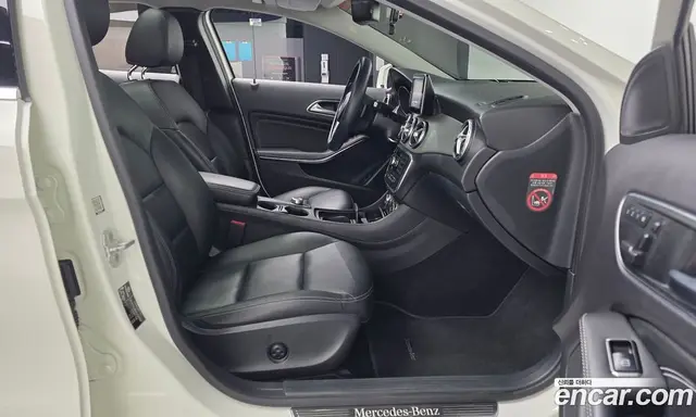 Mercedes-Benz GLA-Class 2015 2.1 автомат (гидро), миниатюра 11