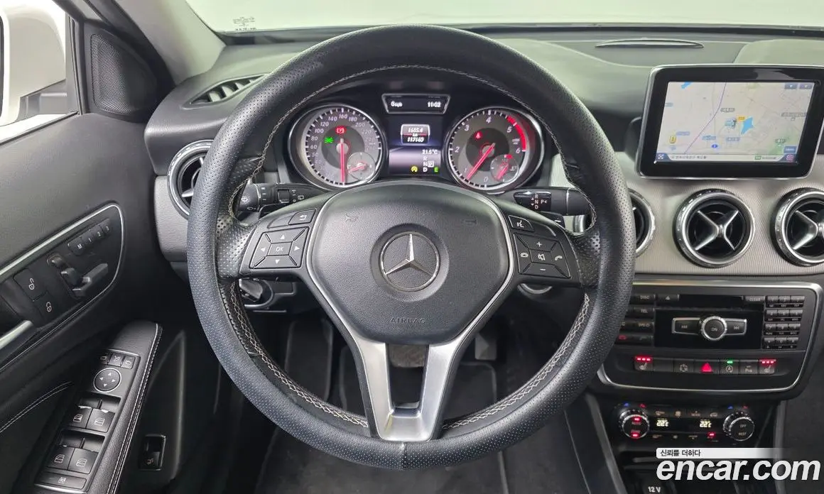 Mercedes-Benz GLA-Class 2015 2.1 автомат (гидро), фото 13