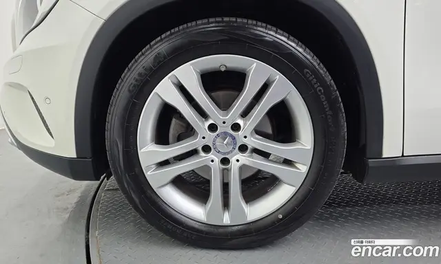 Mercedes-Benz GLA-Class 2015 2.1 автомат (гидро), миниатюра 5