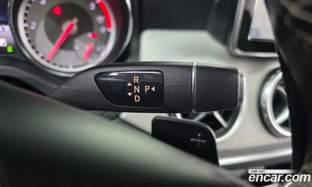Mercedes-Benz GLA-Class 2015 2.1 автомат (гидро), миниатюра 9