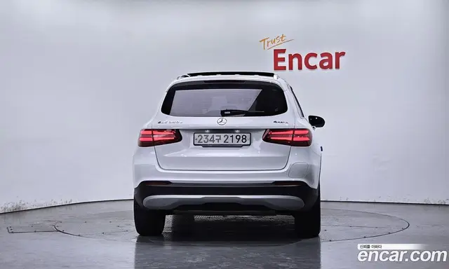 Mercedes-Benz GLC-Class 2018 2.0 автомат (гидро), миниатюра 4