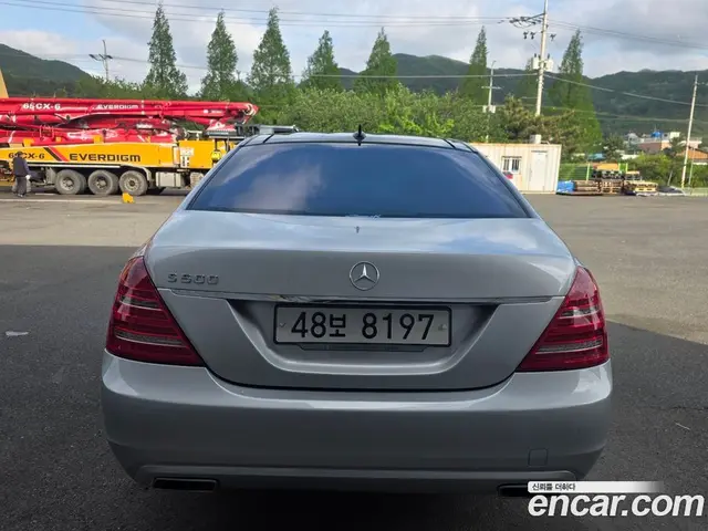 Mercedes-Benz S-Class 2011 4.7 автомат (гидро), миниатюра 4