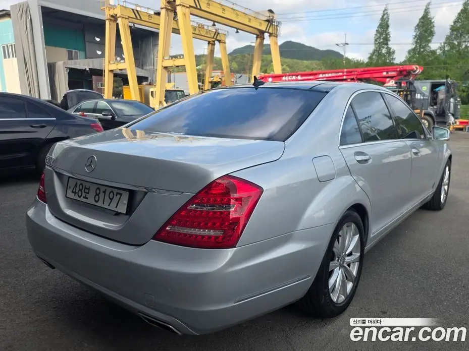 Mercedes-Benz S-Class 2011 4.7 автомат (гидро), фото 6