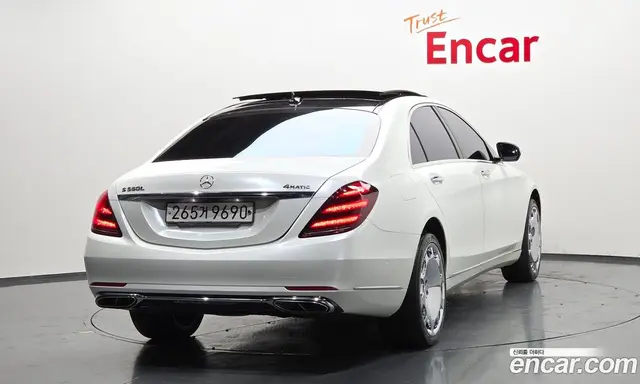 Mercedes-Benz S-Class 2018 4.0 автомат (гидро), миниатюра 2