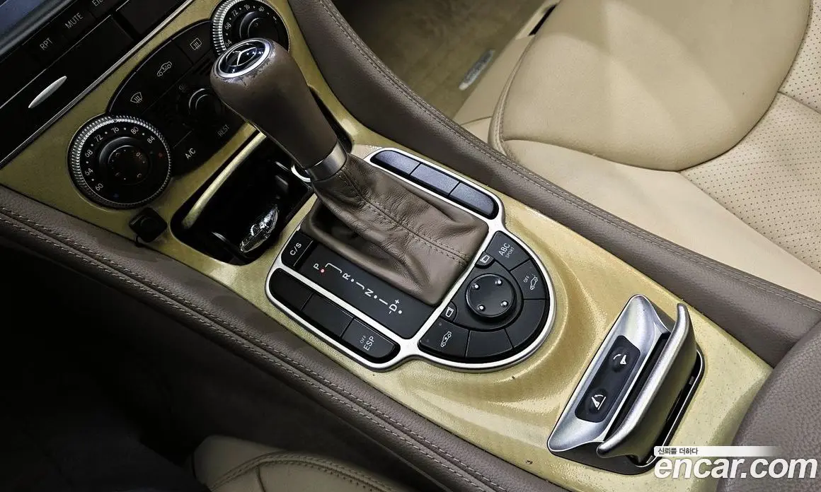 Mercedes-Benz SL-Class 2007 5.5 автомат (гидро), фото 9 Mercedes-Benz SL-Class 2007 5.5 автомат (гидро), фото 9