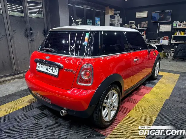 Mini Cooper 2012 2.0 автомат (гидро), миниатюра 5 Mini Cooper 2012 2.0 автомат (гидро), миниатюра 5