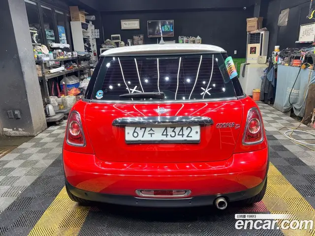 Mini Cooper 2012 2.0 автомат (гидро), миниатюра 6 Mini Cooper 2012 2.0 автомат (гидро), миниатюра 6