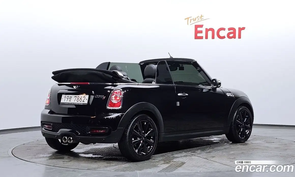 Mini Cooper Convertible 2015 1.6 автомат (гидро), фото 2 Mini Cooper Convertible 2015 1.6 автомат (гидро), фото 2