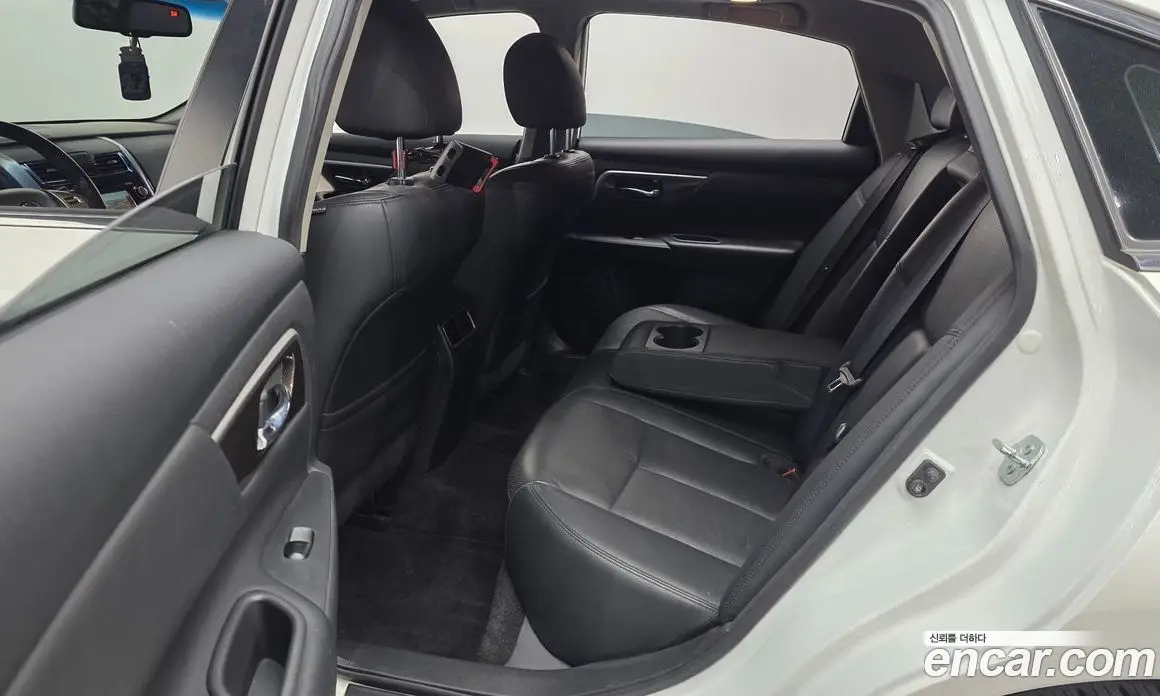 Nissan Altima 2014 2.5 автомат (гидро), фото 12 Nissan Altima 2014 2.5 автомат (гидро), фото 12