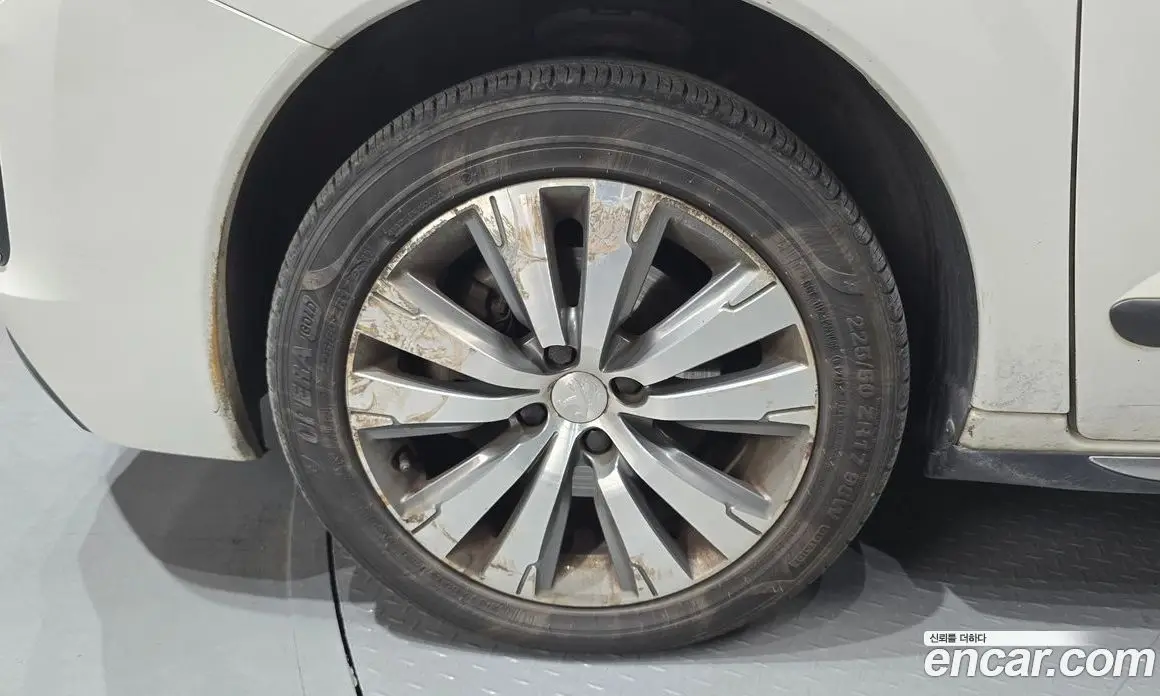 Peugeot 3008 2014 2.0 автомат (гидро), фото 5 Peugeot 3008 2014 2.0 автомат (гидро), фото 5