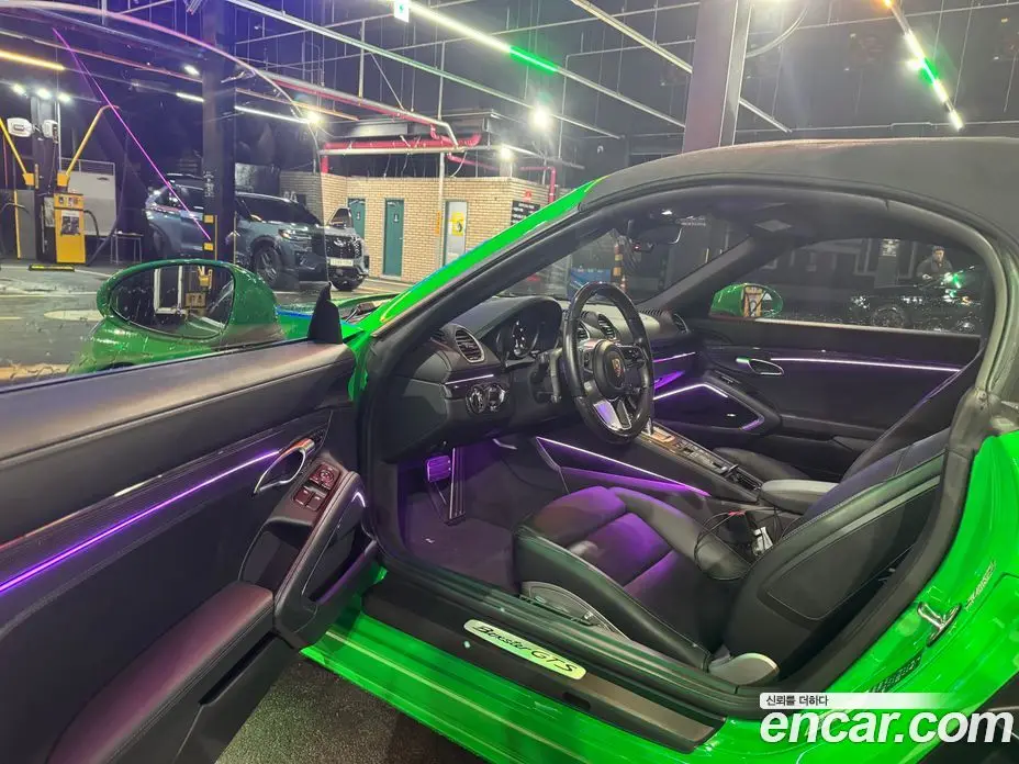 Porsche 718 2021 4.0 автомат (гидро), фото 8 Porsche 718 2021 4.0 автомат (гидро), фото 8