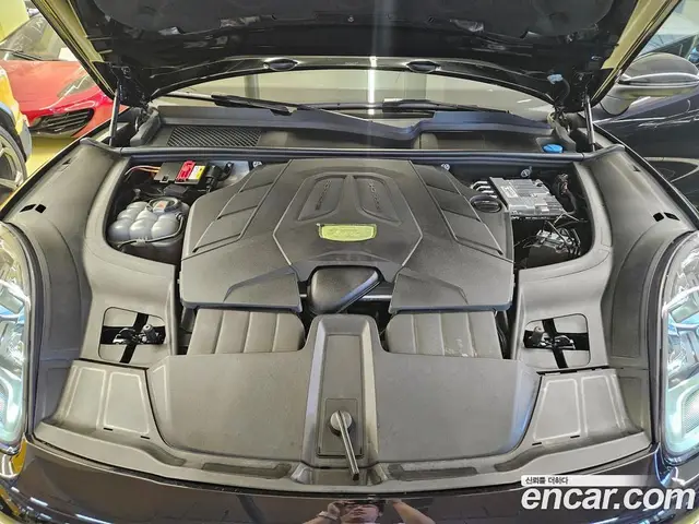 Porsche Cayenne 2020 3.0 автомат (гидро), миниатюра 6 Porsche Cayenne 2020 3.0 автомат (гидро), миниатюра 6