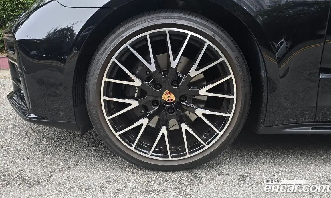 Porsche Panamera 2024 2.9 автомат (гидро), фото 5 Porsche Panamera 2024 2.9 автомат (гидро), фото 5
