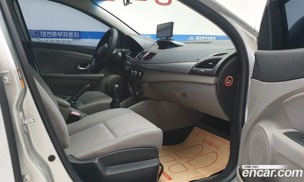 Renault (Samsung) SM3 2010 1.6 механика, фото 14 Renault (Samsung) SM3 2010 1.6 механика, фото 14
