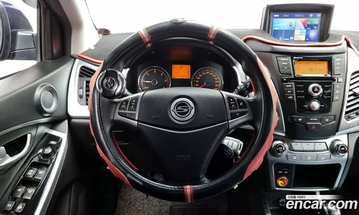 SsangYong Korando 2015 2.2 автомат (гидро), фото 13