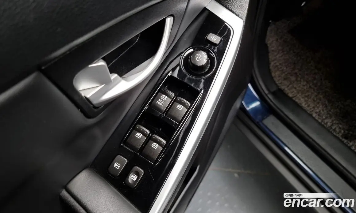 SsangYong Korando 2015 2.2 автомат (гидро), фото 19