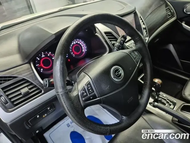 SsangYong Korando 2015 2.2 автомат (гидро), миниатюра 11 SsangYong Korando 2015 2.2 автомат (гидро), миниатюра 11