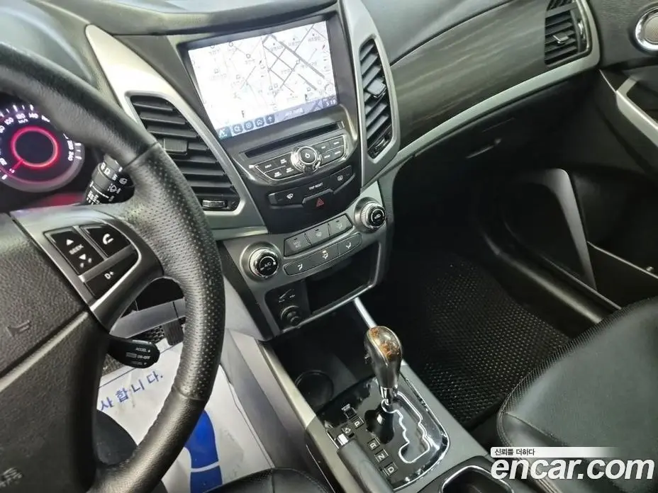 SsangYong Korando 2015 2.2 автомат (гидро), фото 9 SsangYong Korando 2015 2.2 автомат (гидро), фото 9