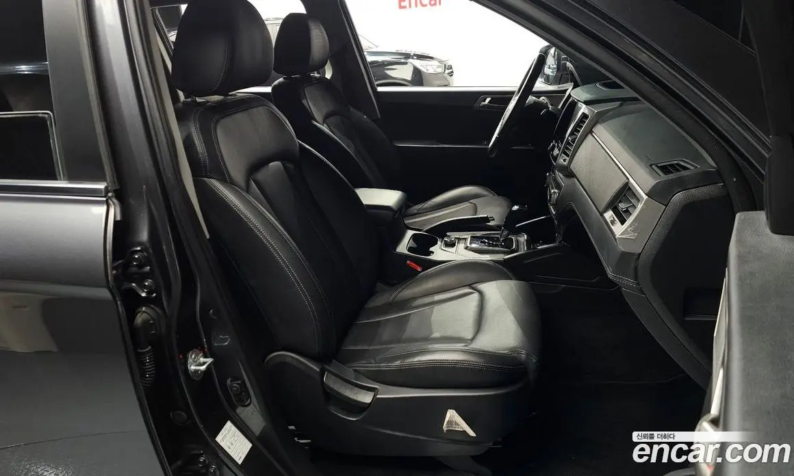 SsangYong Rexton 2018 2.2 автомат (гидро), фото 10 SsangYong Rexton 2018 2.2 автомат (гидро), фото 10