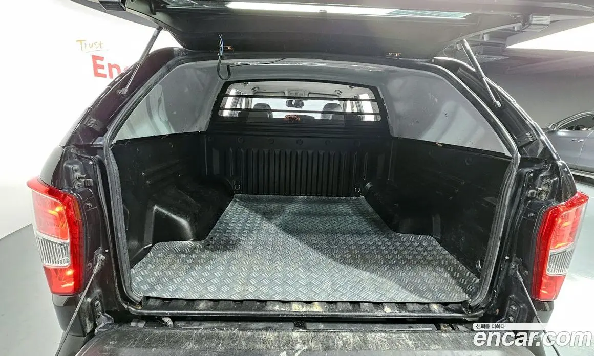 SsangYong Rexton 2018 2.2 автомат (гидро), фото 13