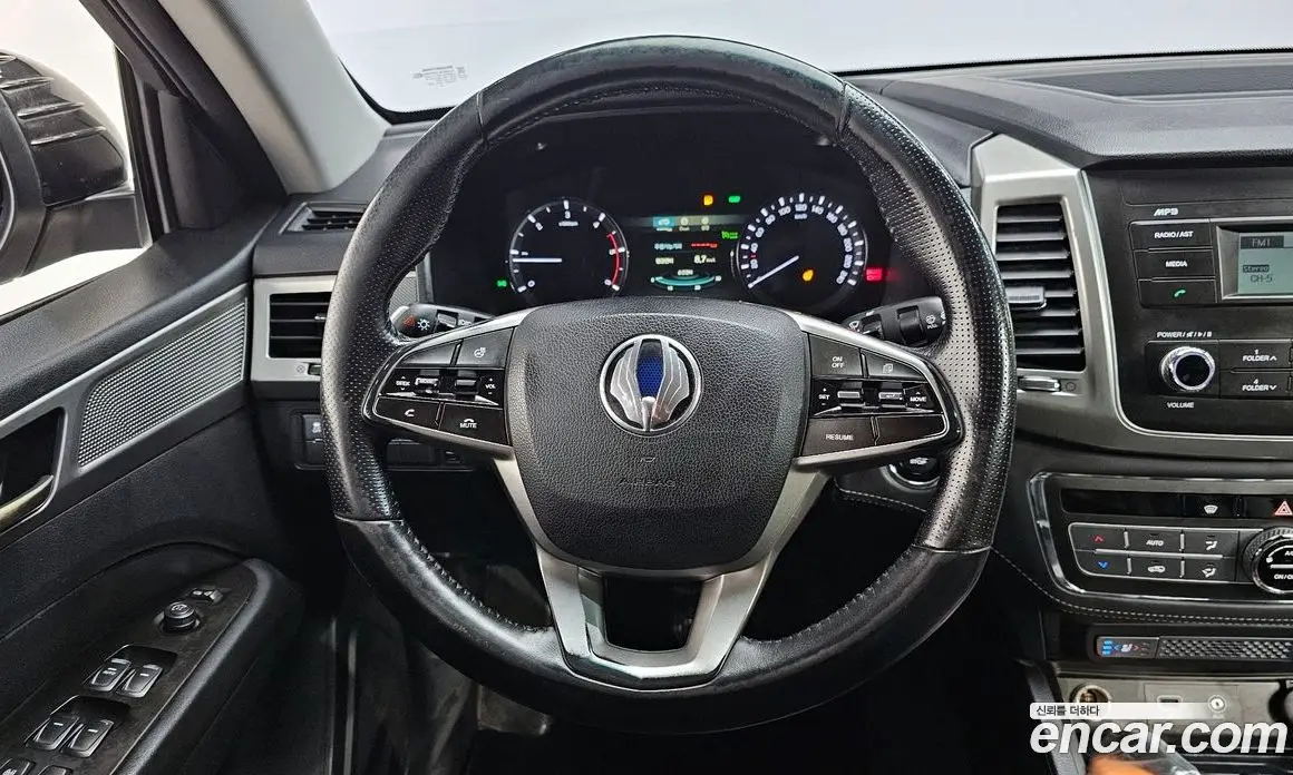 SsangYong Rexton 2018 2.2 автомат (гидро), фото 14