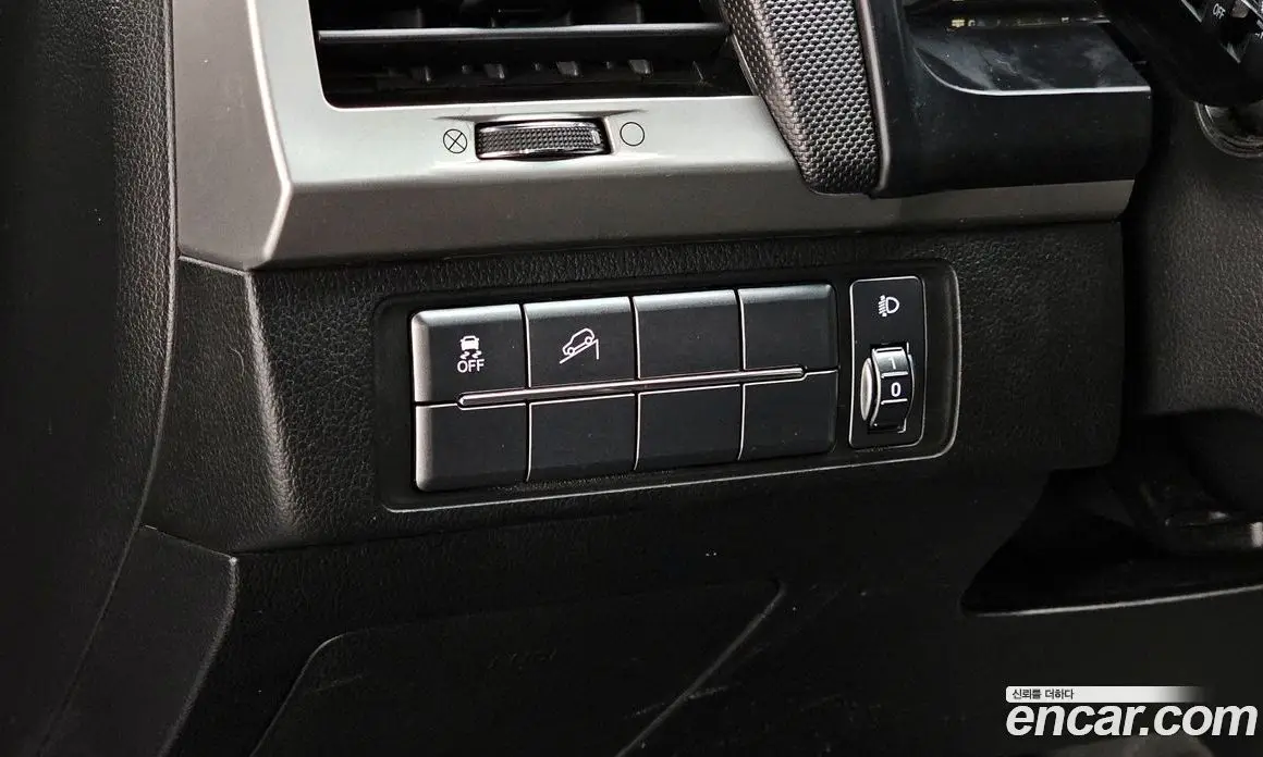 SsangYong Rexton 2018 2.2 автомат (гидро), фото 16