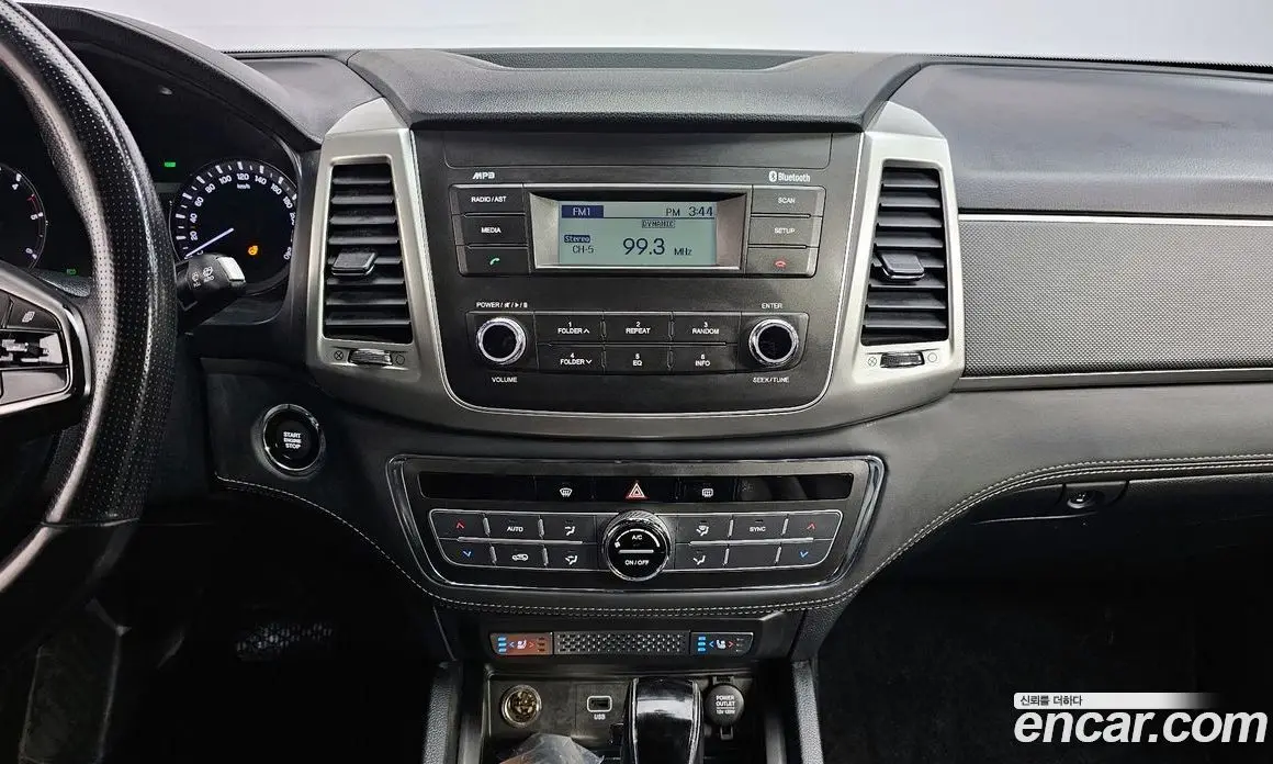 SsangYong Rexton 2018 2.2 автомат (гидро), фото 17