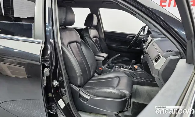 SsangYong Rexton 2018 2.2 автомат (гидро), миниатюра 10