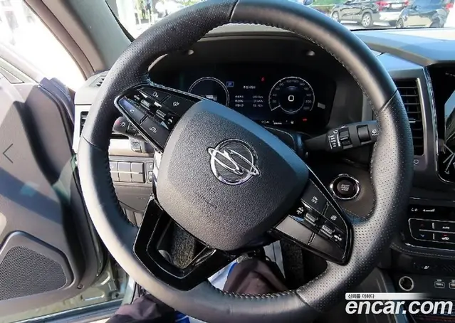 SsangYong Rexton 2022 2.2 автомат (гидро), миниатюра 8 SsangYong Rexton 2022 2.2 автомат (гидро), миниатюра 8