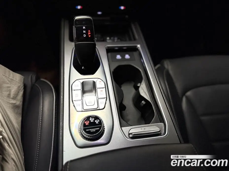 SsangYong Rexton 2024 2.2 автомат (гидро), фото 16