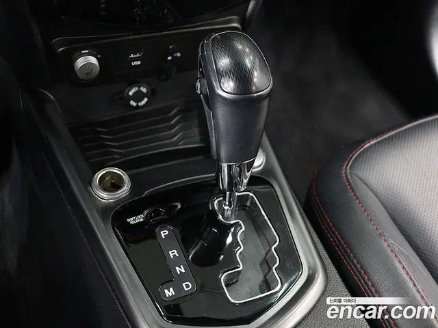SsangYong TIBOLI 2016 1.6 автомат (гидро), миниатюра 8