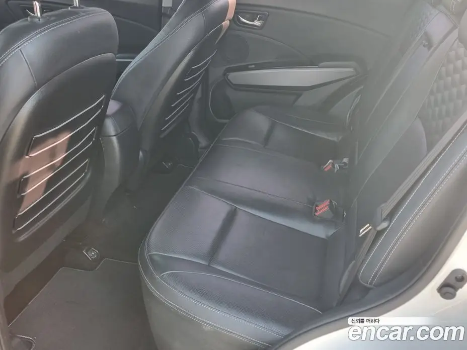 SsangYong TIBOLI 2017 1.6 автомат (гидро), фото 16