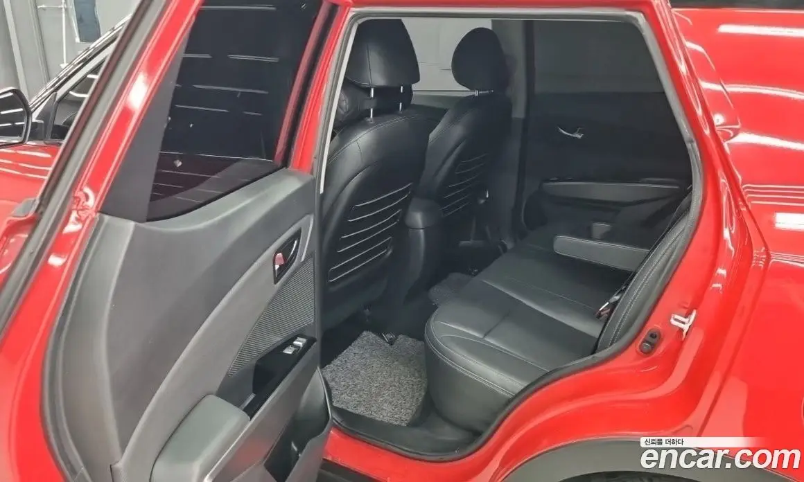 SsangYong TIBOLI 2017 1.6 автомат (гидро), фото 7
