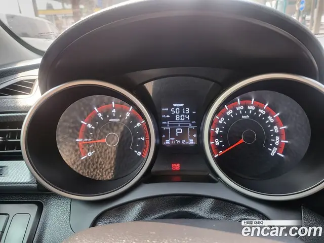 SsangYong TIBOLI 2017 1.6 автомат (гидро), миниатюра 8