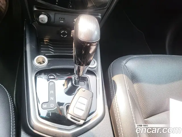 SsangYong TIBOLI 2017 1.6 автомат (гидро), миниатюра 9