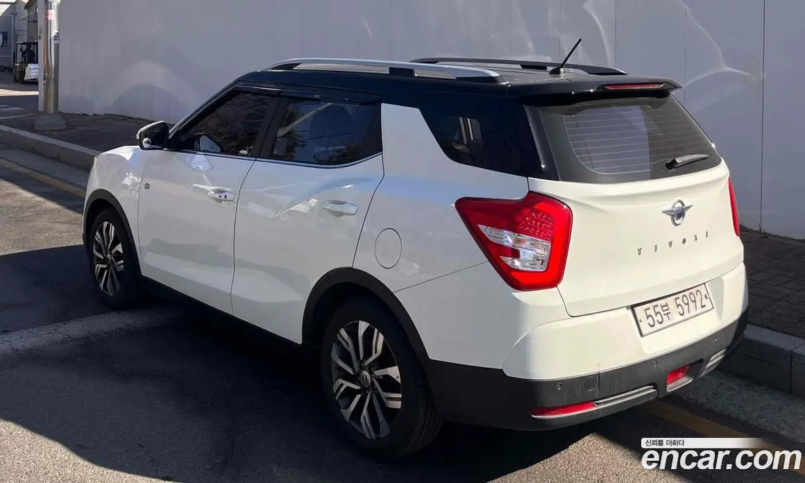SsangYong TIBOLI 2018 1.6 автомат (гидро), фото 6