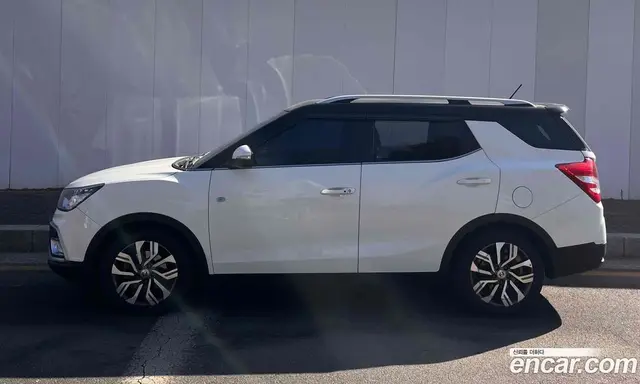 SsangYong TIBOLI 2018 1.6 автомат (гидро), миниатюра 7