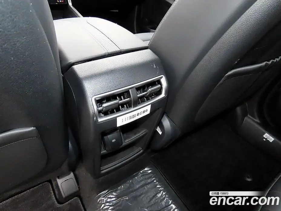 SsangYong Torres 2022 1.5 автомат (гидро), фото 16 SsangYong Torres 2022 1.5 автомат (гидро), фото 16