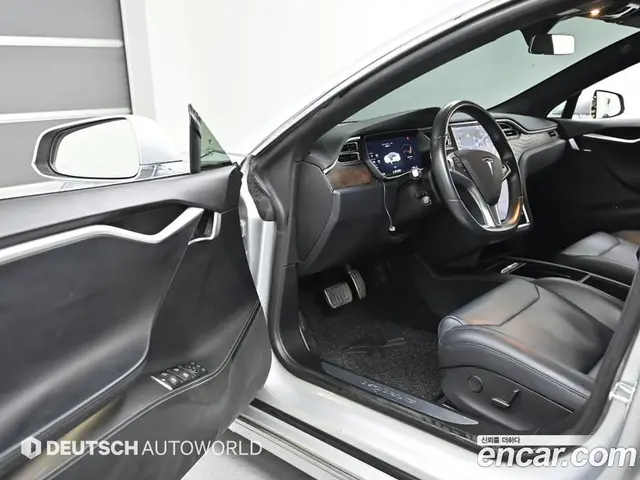 Tesla Model S 2017 автомат (гидро), миниатюра 11 Tesla Model S 2017 автомат (гидро), миниатюра 11