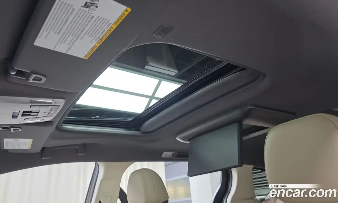 Toyota Sienna 2021 2.5 автомат (гидро), фото 19 Toyota Sienna 2021 2.5 автомат (гидро), фото 19