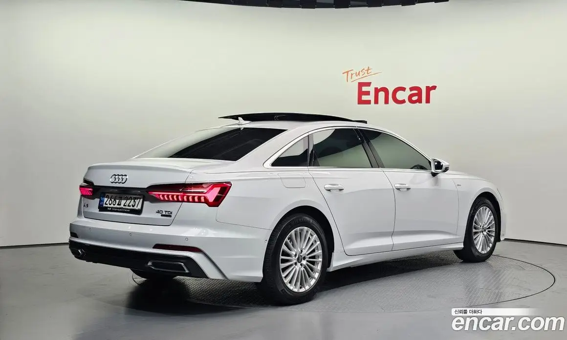 Audi A6 2020 2.0 автомат (гидро), фото 2 Audi A6 2020 2.0 автомат (гидро), фото 2