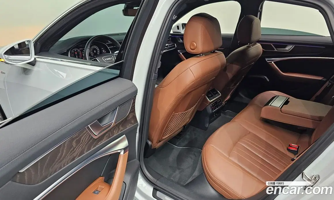 Audi A6 2020 2.0 автомат (гидро), фото 16 Audi A6 2020 2.0 автомат (гидро), фото 16