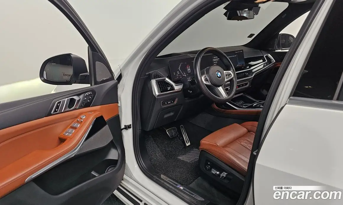 BMW X7 2023 3.0 автомат (гидро), фото 13 BMW X7 2023 3.0 автомат (гидро), фото 13