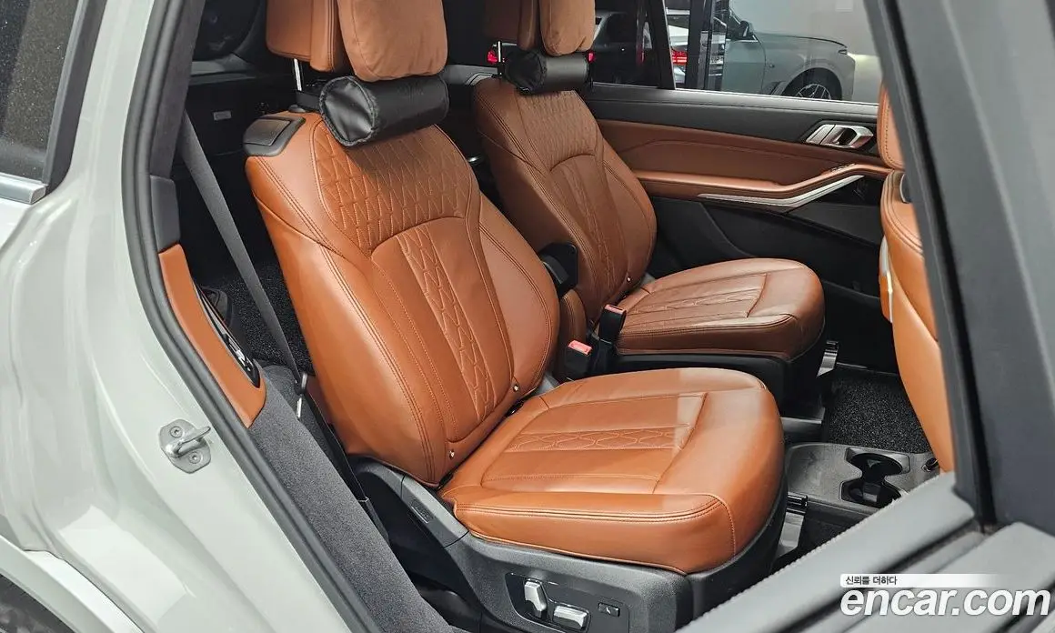 BMW X7 2023 3.0 автомат (гидро), фото 17 BMW X7 2023 3.0 автомат (гидро), фото 17