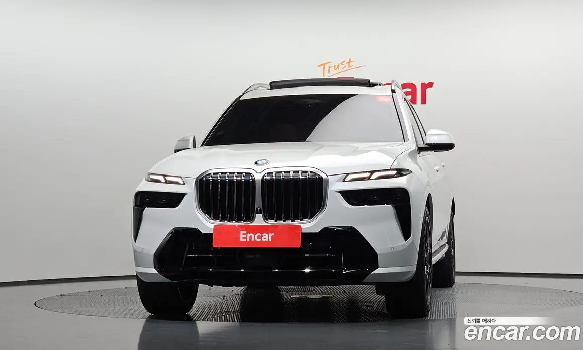 BMW X7 2023 3.0 автомат (гидро), фото 3 BMW X7 2023 3.0 автомат (гидро), фото 3