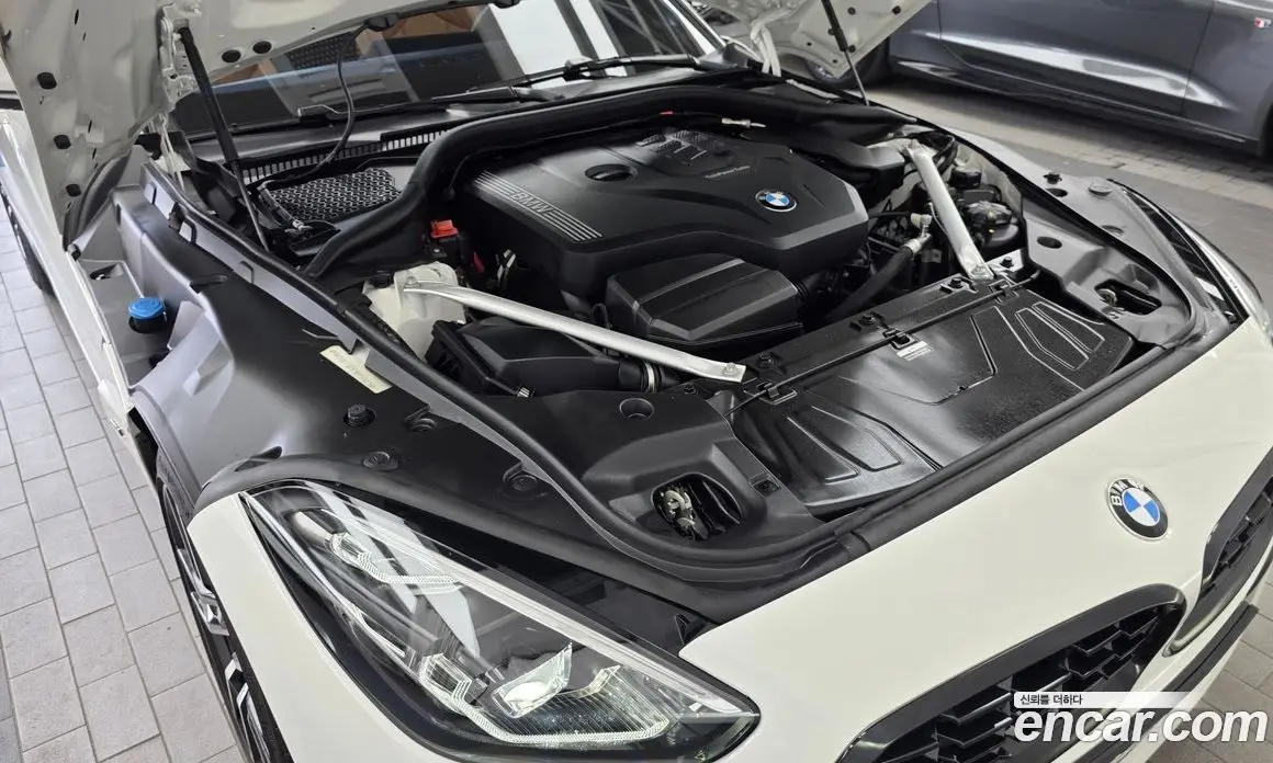 BMW Z4 2023 2.0 автомат (гидро), фото 6 BMW Z4 2023 2.0 автомат (гидро), фото 6