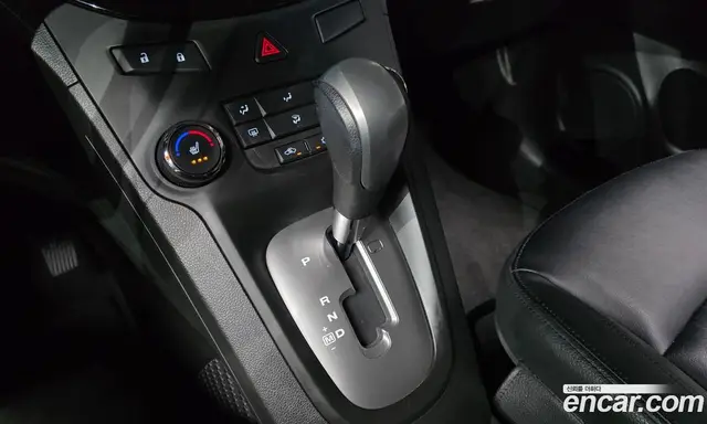 Chevrolet Orlando 2013 2.0 автомат (гидро), миниатюра 12