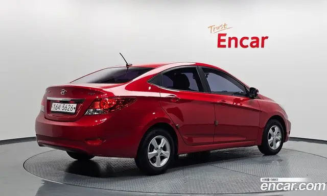 Hyundai Accent 2014 1.4 автомат (гидро), миниатюра 2 Hyundai Accent 2014 1.4 автомат (гидро), миниатюра 2