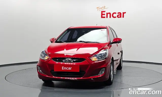 Hyundai Accent 2014 1.4 автомат (гидро), миниатюра 3 Hyundai Accent 2014 1.4 автомат (гидро), миниатюра 3